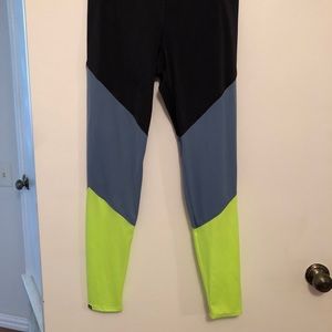 Onzie leggings